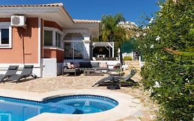 Casa de Familia